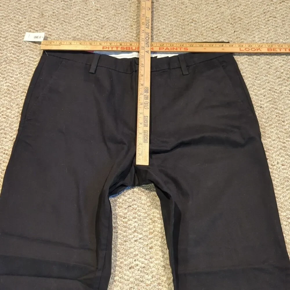 Old Navy Classic Straight Pants Mens 38x32 Black Chinos Khakis Preppy